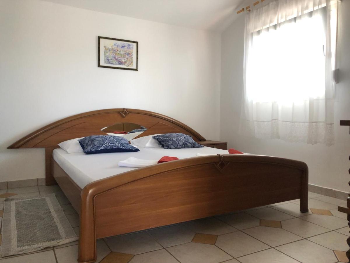 Apartments Marija Vir Zewnętrze zdjęcie